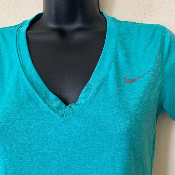 Nike Mint Green Dri Fit V Neck Workout T Shirt Top - Picture 2 of 7